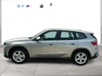 Gebraucht BMW iX1 230 kW (313 PS) 2023 Silber metallic SUV