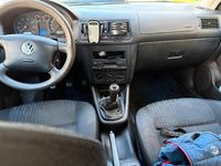 Usata VW Golf IV 75 CV (55 kW) 2003 Argento Berlina