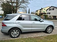 Gebraucht Mercedes ML350 258 PS (189 kW) 2012 Silber SUV
