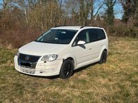 Gebraucht VW Touran 140 PS (102 kW) 2007 Weiß Van / Kleinbus