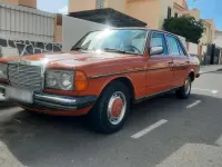 Gebraucht Mercedes 240 72 PS (52 kW) 1976 Limousine