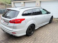 Gebraucht Ford Focus ST-Line 140 PS (102 kW) 2018 Silber Kombi