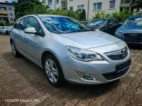 Gebraucht Opel Astra Design Edition 101 PS (74 kW) 2011 Silber Kombi