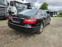 Gebraucht Mercedes E250 204 PS (150 kW) 2010 Schwarz Limousine