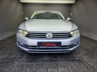 Gebraucht VW Passat Highline 150 PS (110 kW) 2015 Silber Limousine