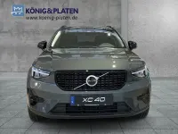 Usata Volvo XC40 Plus 163 CV (119 kW) 2025 Verde SUV
