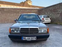 Gebraucht Mercedes 190 122 PS (89 kW) 1991 Limousine