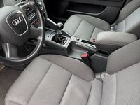 Gebraucht Audi A3 105 PS (77 kW) 2012 Schwarz Kleinwagen