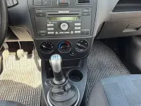 Gebraucht Ford Fiesta 80 PS (58 kW) 2008 Silber Kleinwagen