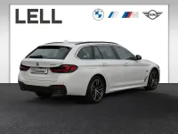 Gebraucht BMW 530e M Sport 292 PS (214 kW) 2021 Weiß Kombi