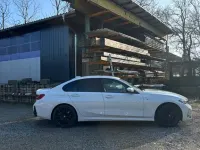 Gebraucht BMW 320 Performance 184 PS (135 kW) 2024 Weiß Limousine