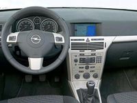 Gebraucht Opel Astra 125 PS (91 kW) 2008 Silber Kleinwagen