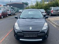 Gebraucht Renault Clio II Authentique 101 PS (74 kW) 2009 Schwarz Limousine