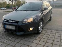 Usata Ford Focus Titanium 116 CV (85 kW) 2014 Grigio Station wagon