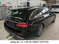 Gebraucht Mercedes E220 Avantgarde 200 PS (147 kW) 2022 Schwarz Limousine