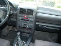 Gebraucht Audi A2 75 PS (55 kW) 2004 Blau Kleinwagen