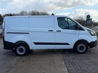 Gebraucht Ford Transit Custom Trend 105 PS (77 kW) 2018 Weiß Van / Kleinbus