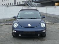 Gebraucht VW New Beetle Cabriolet 75 PS (55 kW) 2003 Royal navy perleffekt Cabrio