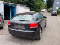Gebraucht Audi A3 101 PS (74 kW) 2004 Schwarz Kleinwagen