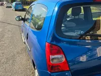 Gebraucht Renault Twingo 58 PS (42 kW) 2010 Blau Kleinwagen