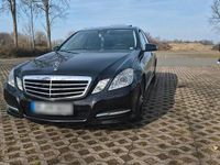 Gebraucht Mercedes E300 231 PS (169 kW) 2011 Schwarz Limousine
