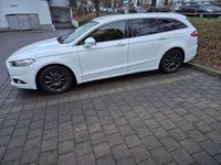 Gebraucht Ford Mondeo Titanium 150 PS (110 kW) 2015 Weiß Kombi