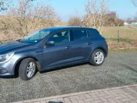 Gebraucht Renault Mégane 110 PS (80 kW) 2018 Grau Limousine