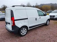 Gebraucht Dacia Dokker Comfort 102 PS (75 kW) 2021 Weiß Van / Kleinbus