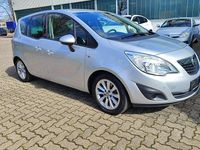 Gebraucht Opel Meriva 120 PS (88 kW) 2012 Argon silber/ice silver (m2) Van / Kleinbus