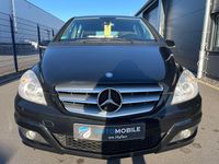 Second-hand Mercedes B160 95 CP (69 kW) 2011 Negru Monovolum