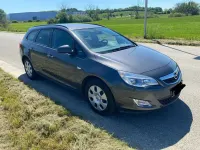 Gebraucht Opel Astra 140 PS (102 kW) 2011 Grau Kombi