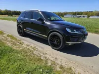 Gebraucht VW Touareg R-line 262 PS (192 kW) 2016 Schwarz SUV