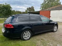 Gebraucht VW Passat 105 PS (77 kW) 2011 Schwarz Kombi