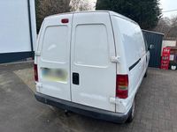 Gebraucht Peugeot Expert 69 PS (50 kW) 2003 Weiß Van