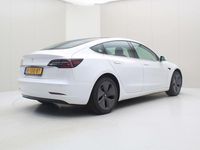 Gebraucht Tesla Model 3 Standard Range 225 kW (306 PS) 2020 Weiß Limousine