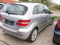 Gebraucht Mercedes B170 116 PS (85 kW) 2007 Silber Van / Kleinbus