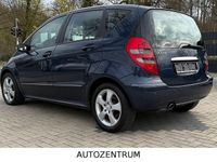 Gebraucht Mercedes A170 Avantgarde 116 PS (85 kW) 2005 Blau Limousine