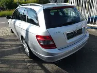 Gebraucht Mercedes C200 Avantgarde 184 PS (135 kW) 2008 Silber (metallic) Kombi