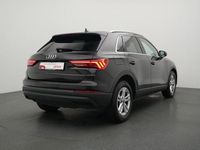 Gebraucht Audi Q3 Ambiente 150 PS (110 kW) 2023 Mythosschwarz metallic SUV