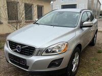 Gebraucht Volvo XC60 175 PS (128 kW) 2010 Silber SUV