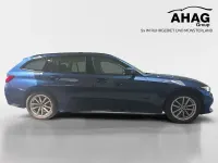 Gebraucht BMW 320 Sport Line 190 PS (139 kW) 2024 Blau Kombi