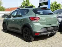 Gebraucht Dacia Sandero Extreme 110 PS (80 kW) 2024 Grün SUV