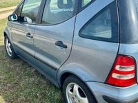 Gebraucht Mercedes A140 82 PS (60 kW) 2003 Blau Kleinwagen