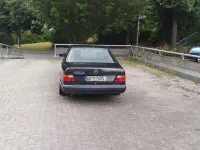 Gebraucht Mercedes 230 132 PS (97 kW) 1992 Schwarz Coupé
