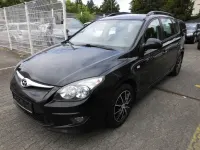 Gebraucht Hyundai i30 Edition+ 109 PS (80 kW) 2011 Schwarz Kombi