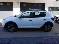 Gebraucht Dacia Sandero Celebration 90 PS (66 kW) 2019 Gletscherweiss Limousine
