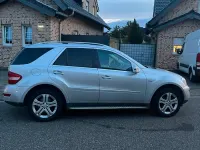 Gebraucht Mercedes ML300 224 PS (164 kW) 2026 Silber SUV