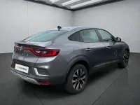 Gebraucht Renault Arkana Equilibre 140 PS (102 kW) 2023 Grau SUV