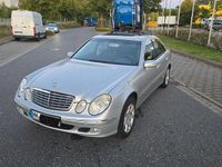 Gebraucht Mercedes E200 Avantgarde 163 PS (119 kW) 2003 Silber Limousine