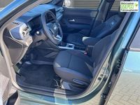 Neu Dacia Duster Journey 101 PS (74 kW) 2025 Zedergrün SUV